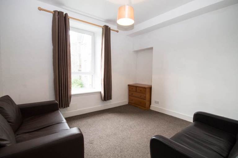 Flat Summerfield Place in Aberdeen City