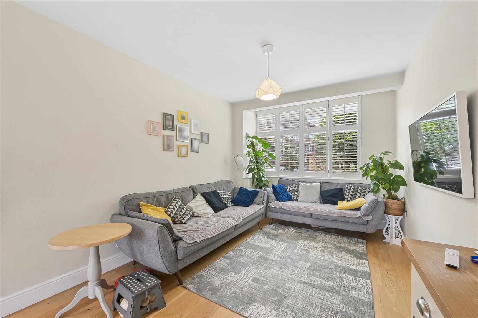 House Garth Close in Greater London