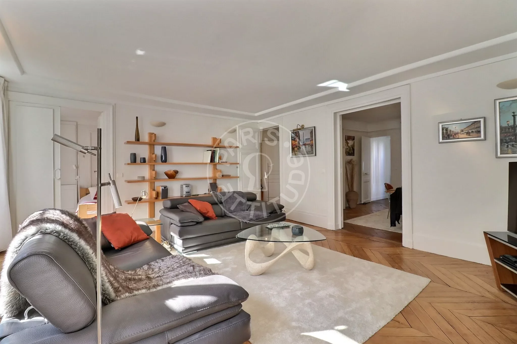 Appartement Rue Saint-Roch à Paris