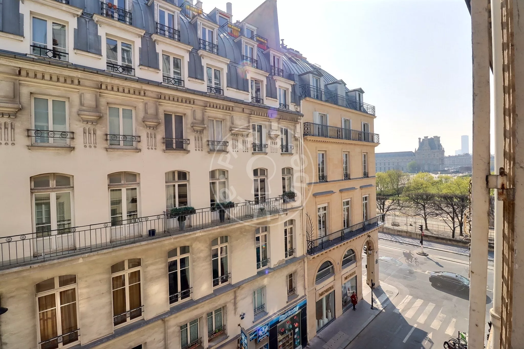 Appartement Rue Saint-Roch à Paris