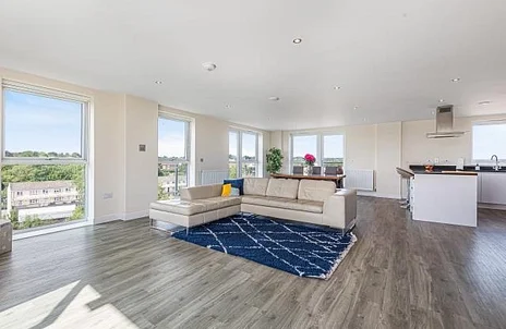Flat Wallingford Way in Maidenhead