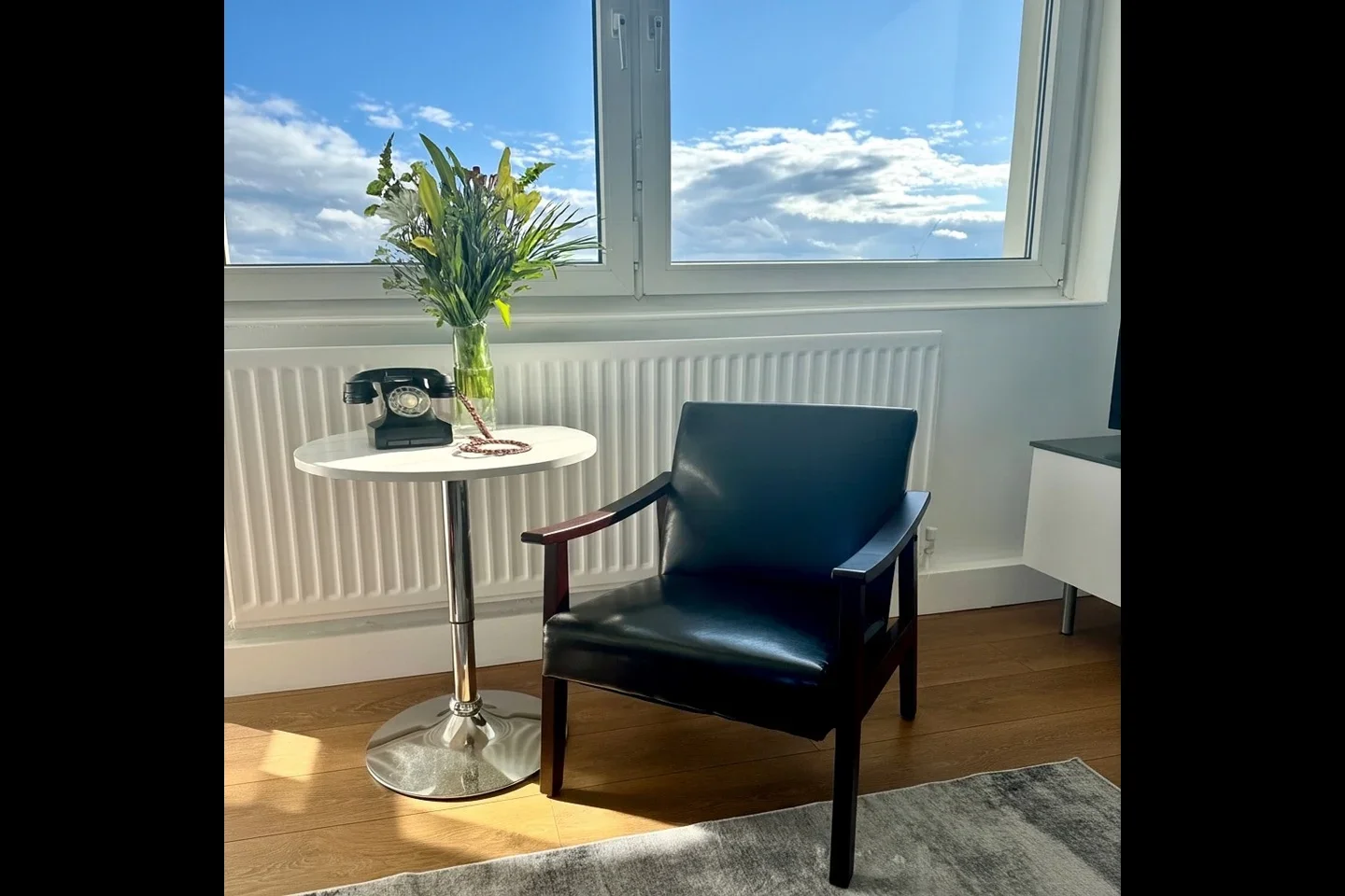 Flat Weston Street in Greater London