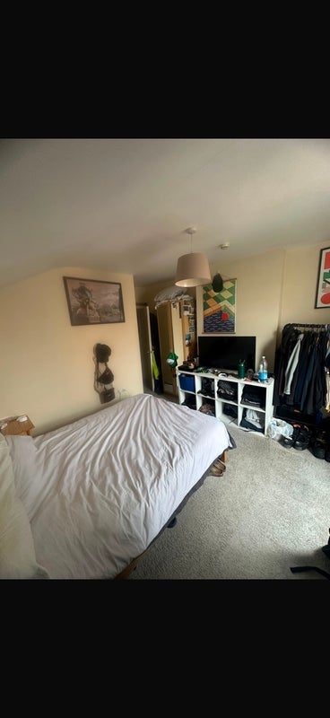 Room Wilbraham Road in Manchester