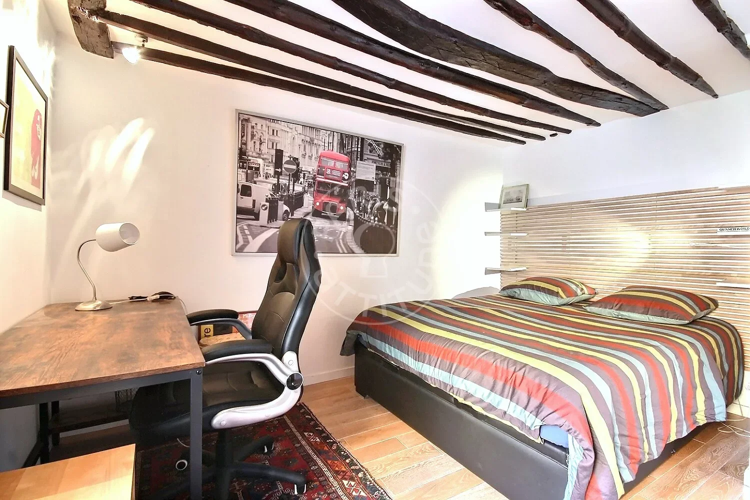 Appartement Rue du Cherche-Midi à Paris