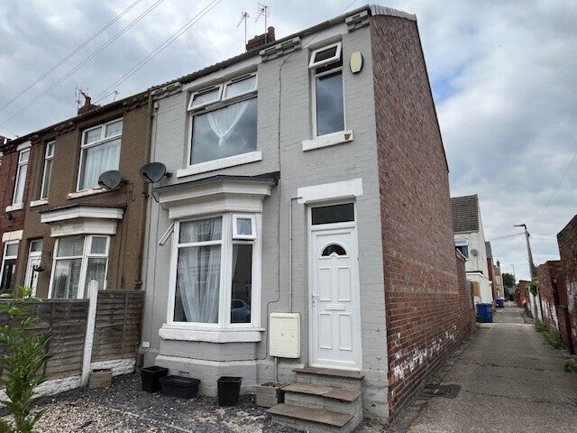 House Radcliffe Road in Doncaster
