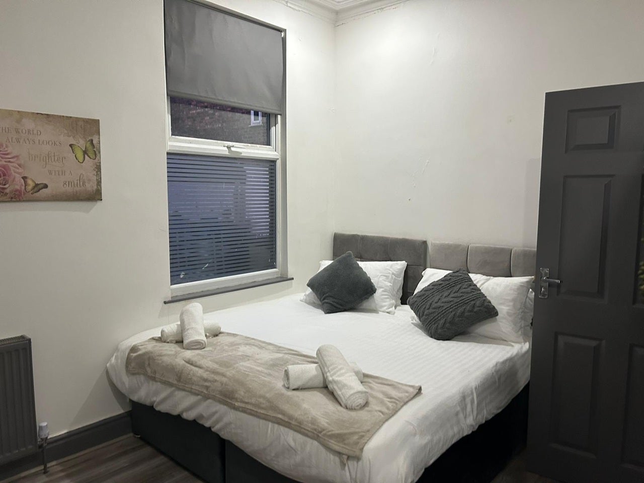Room Ellel Grove in Liverpool