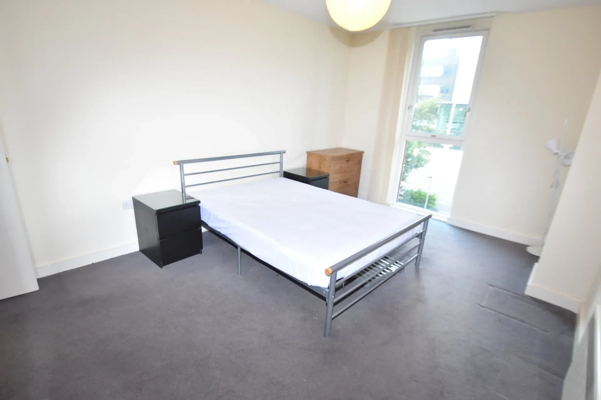 Flat Newport Road in Cardiff County