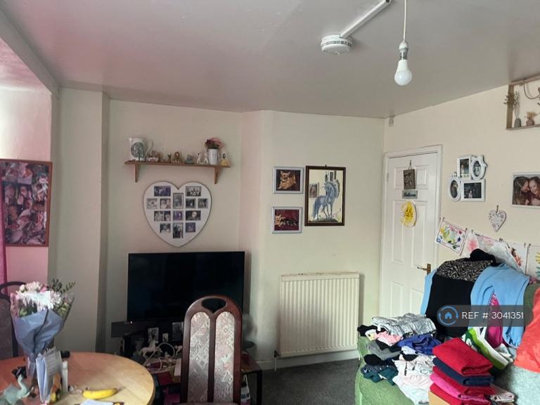 Flat Tregonissey Road in St. Austell