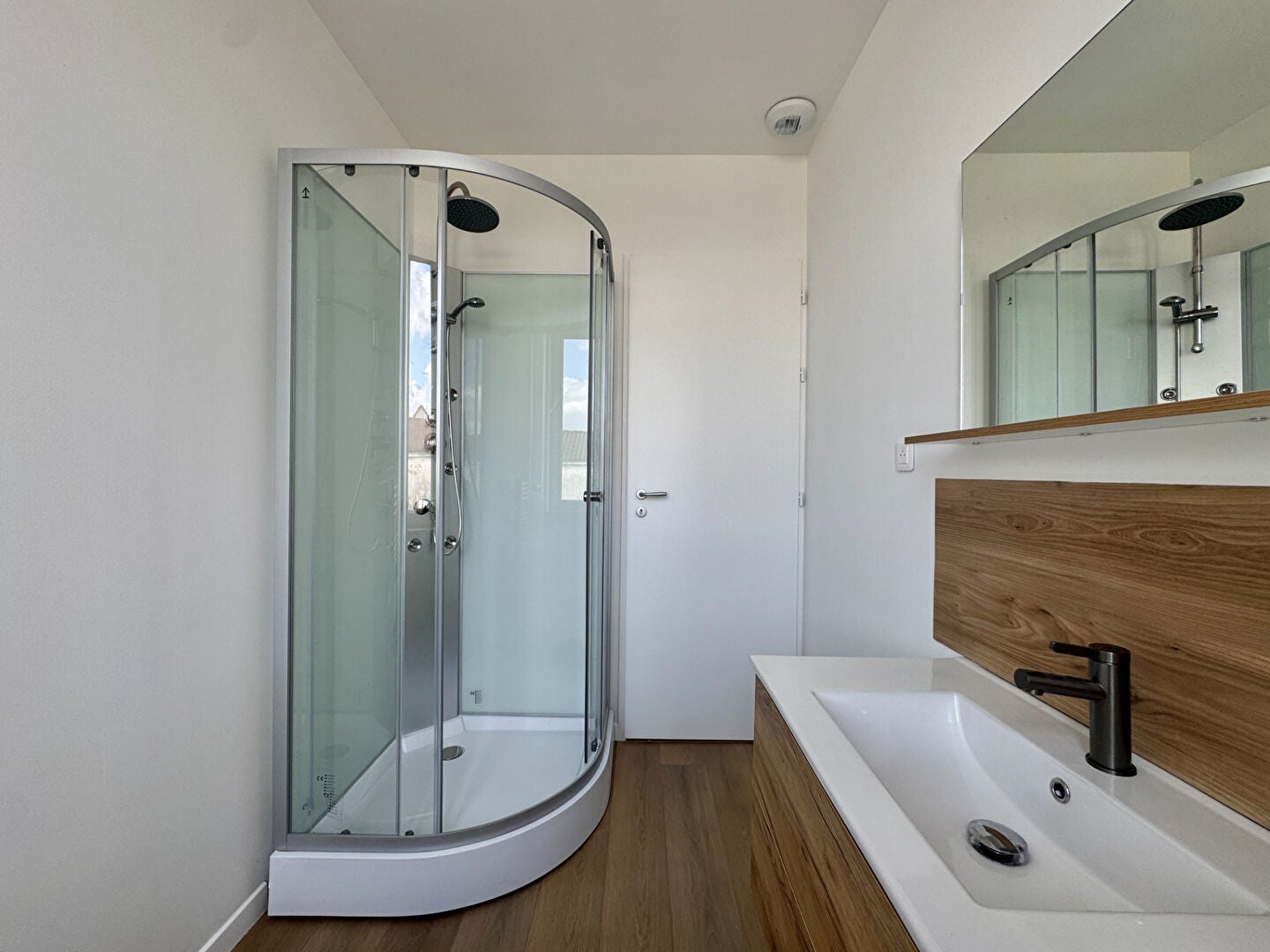 Appartement C 4 à Saint-Pierre-la-Noue