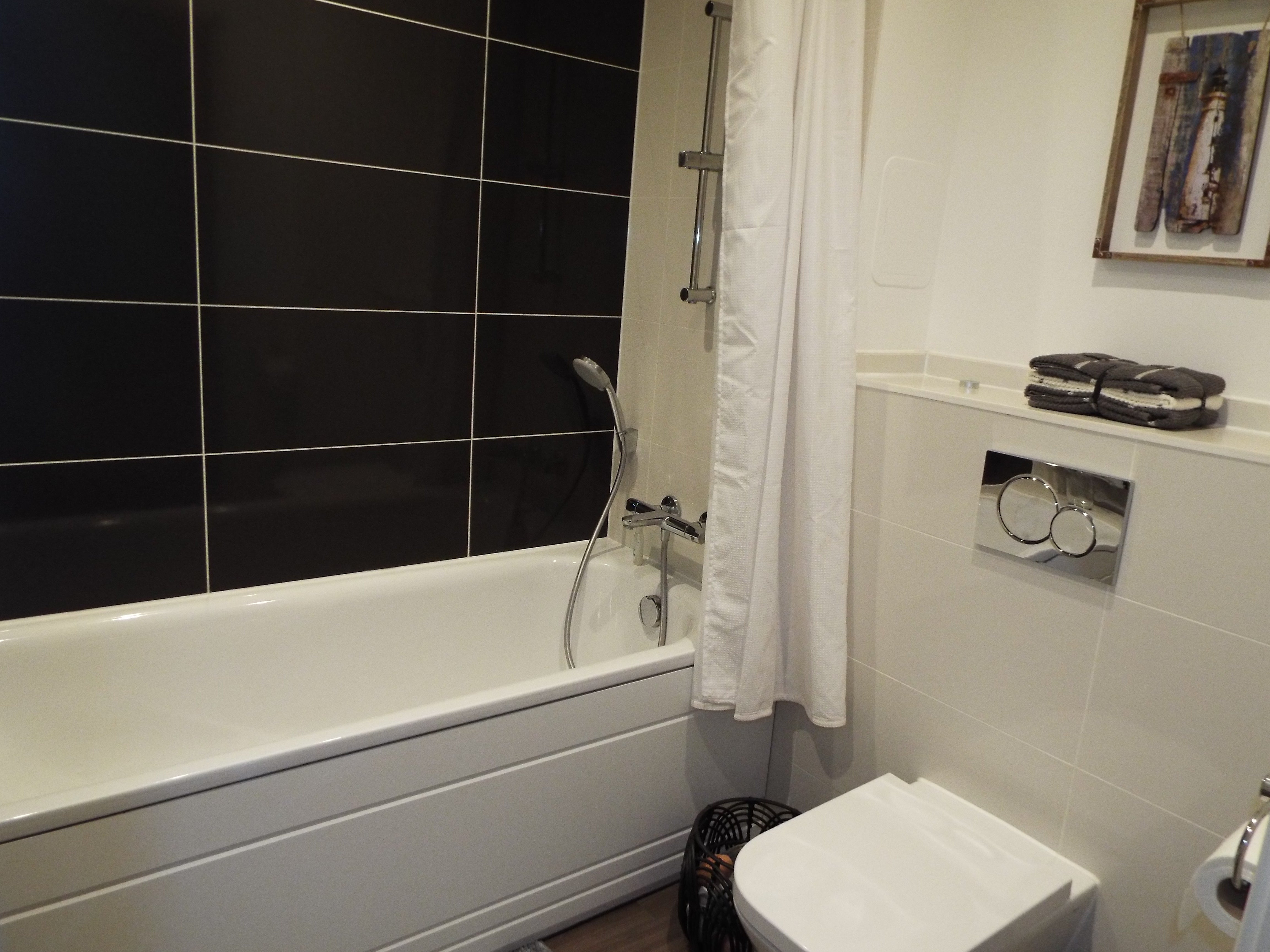 Flat Clovelly Place in Dartford