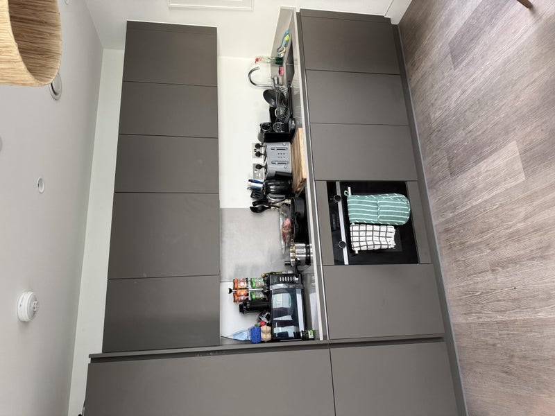 Room Daneland Walk in Greater London