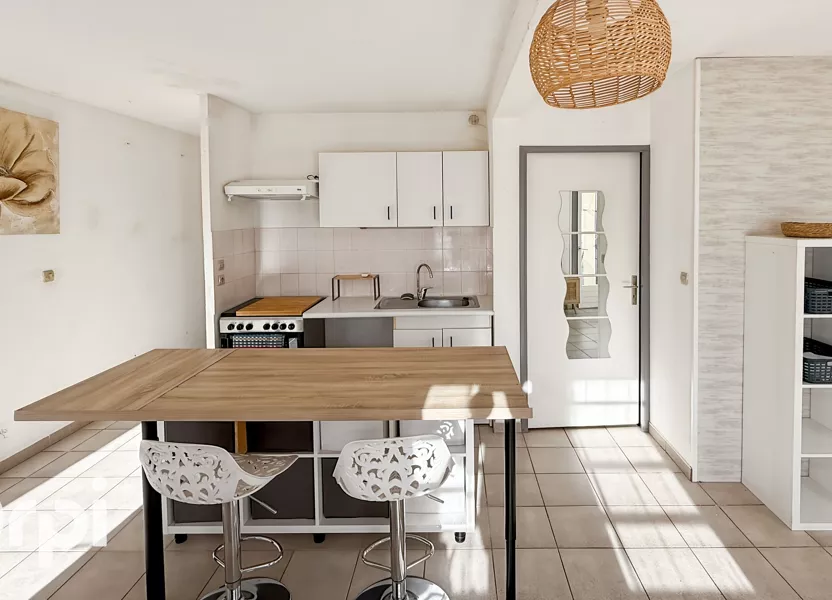 Appartement Impasse des Lilas à Aigues-Mortes