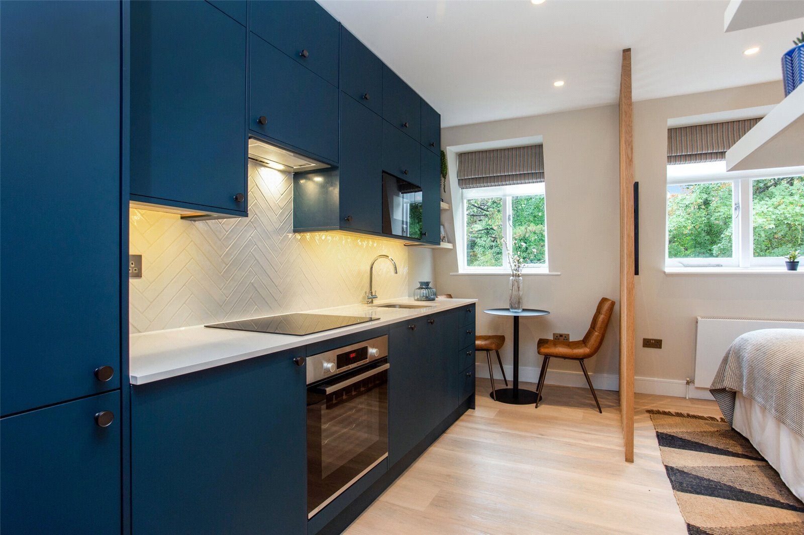 Flat Langland Gardens in Greater London