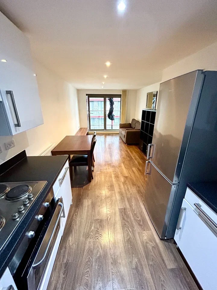 Flat Duke of Wellington Avenue in Greater London
