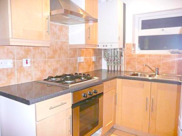 Flat Salisbury Road in Greater London