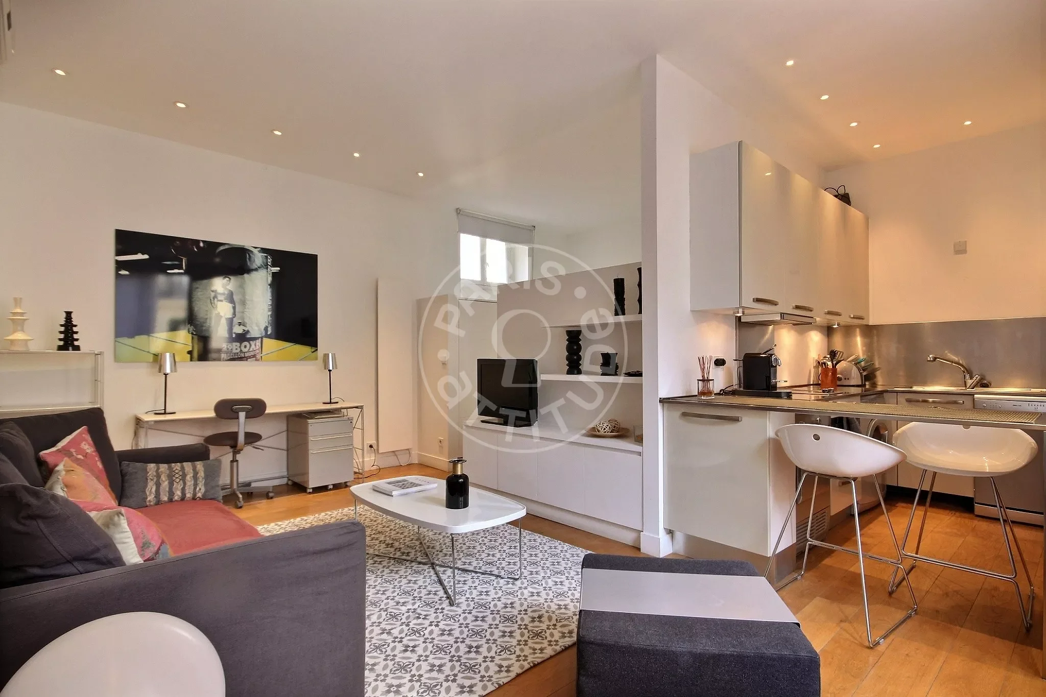 Appartement Rue du Vieux Colombier à Paris