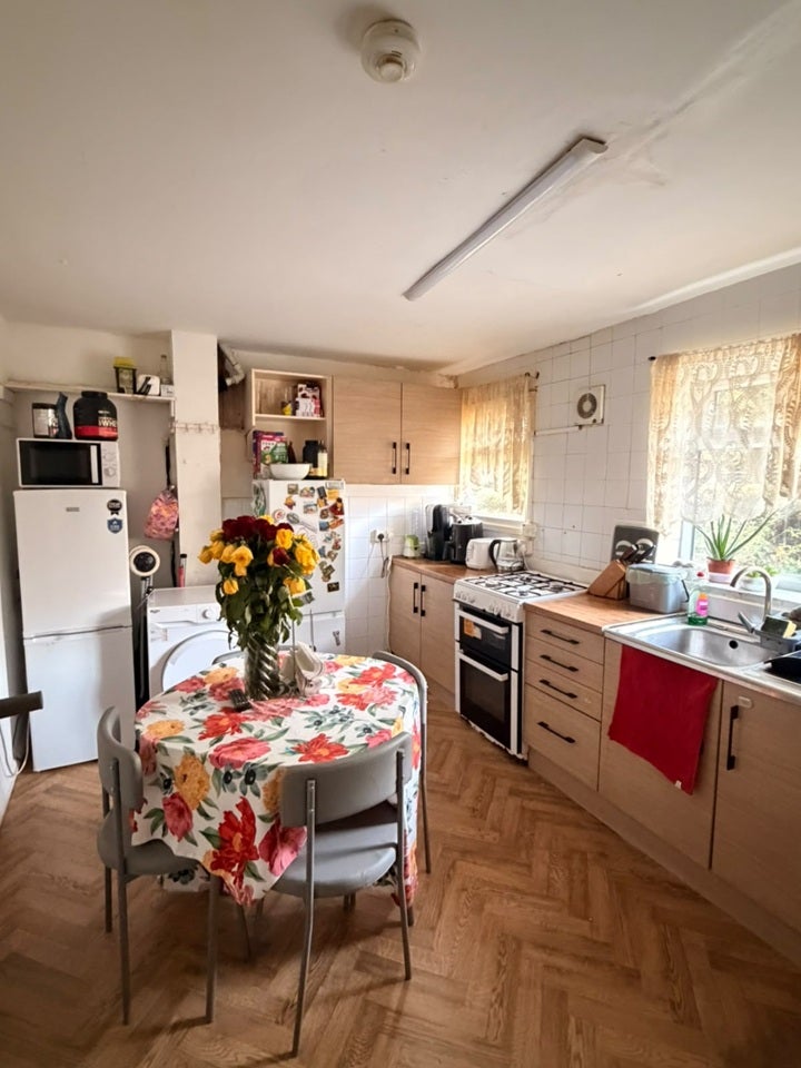Room Disraeli Road in Greater London