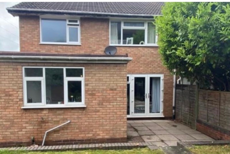 Room Tollgate Close in Birmingham