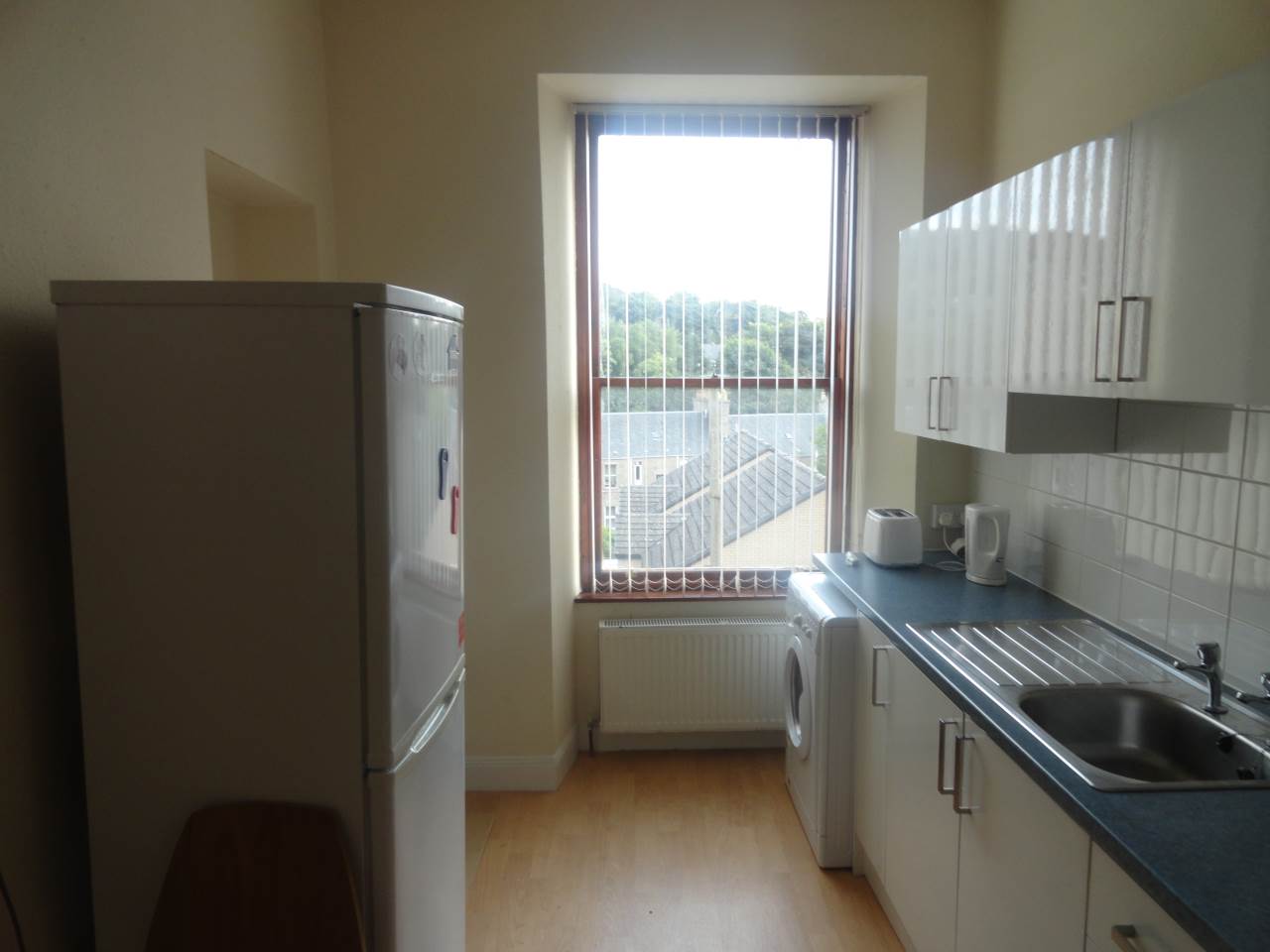 Flat Benvie Road in Dundee