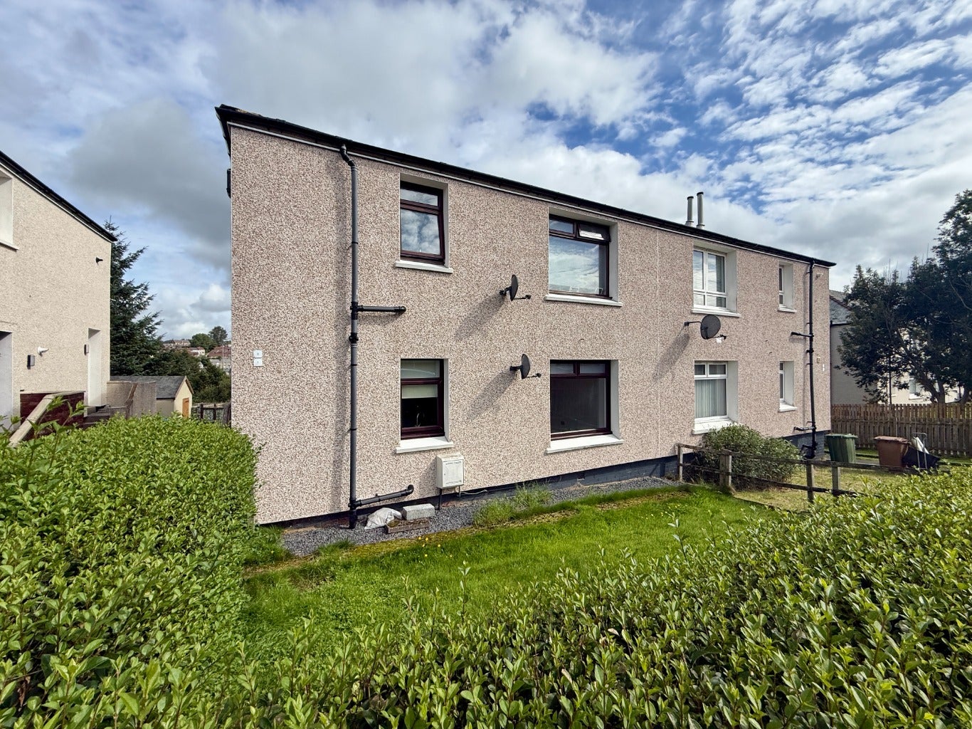 Flat Wylie Crescent in Cumnock