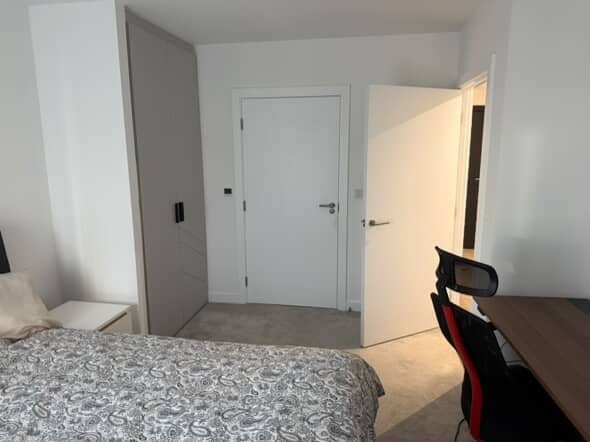 Room Green Lanes in Greater London