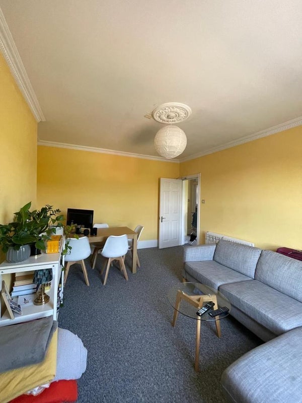 Room Drayton Park in Greater London