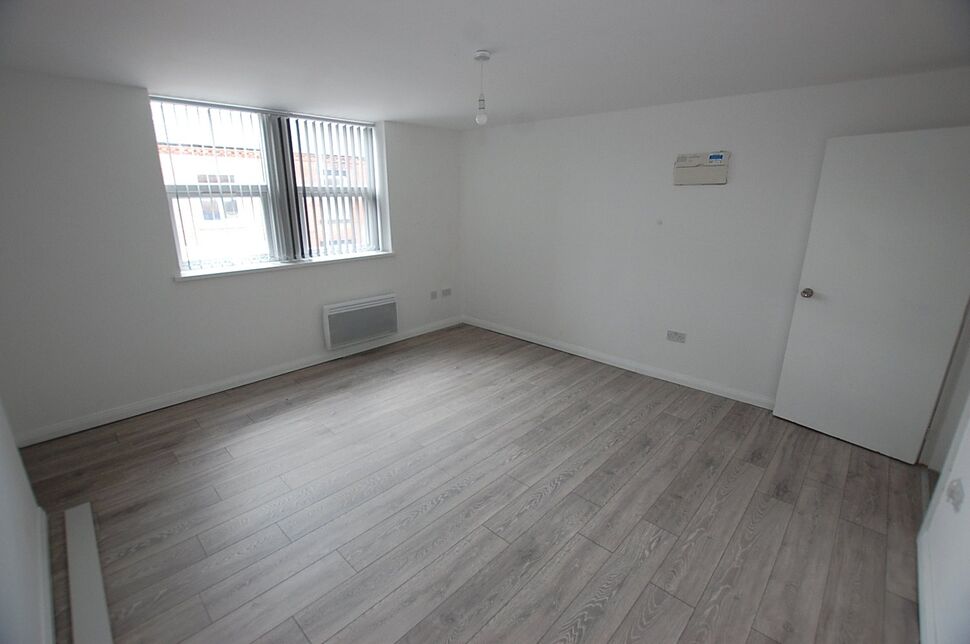 Flat Canterbury Street in Tameside