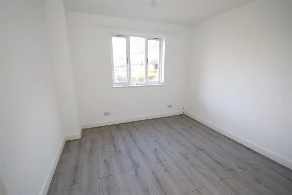 Flat Heatherbank Close in Greater London