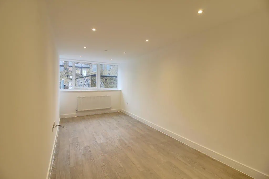 Flat Chichester Road in Southend-on-Sea