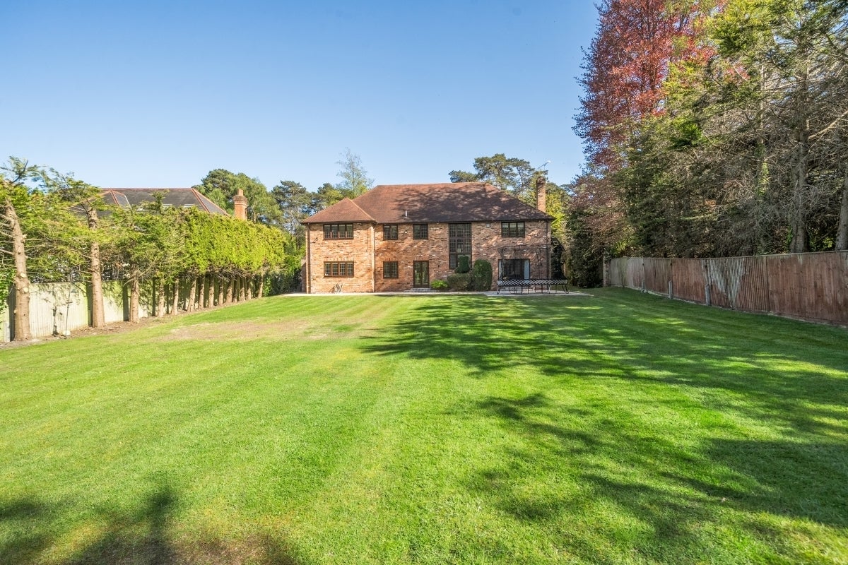 House Coronation Road in South Ascot