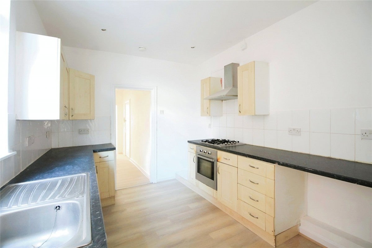 Flat Hawthorne Road in Bootle