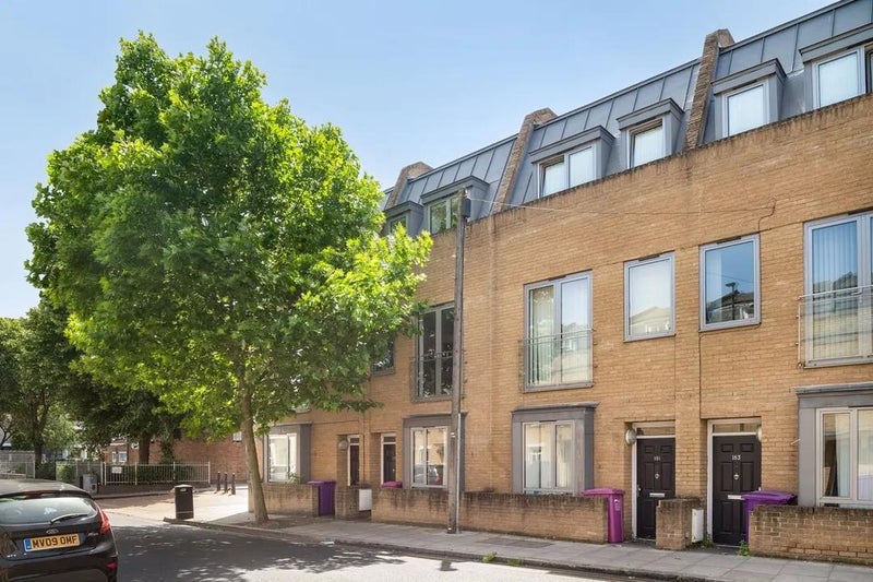 House Bow Common Lane in Greater London