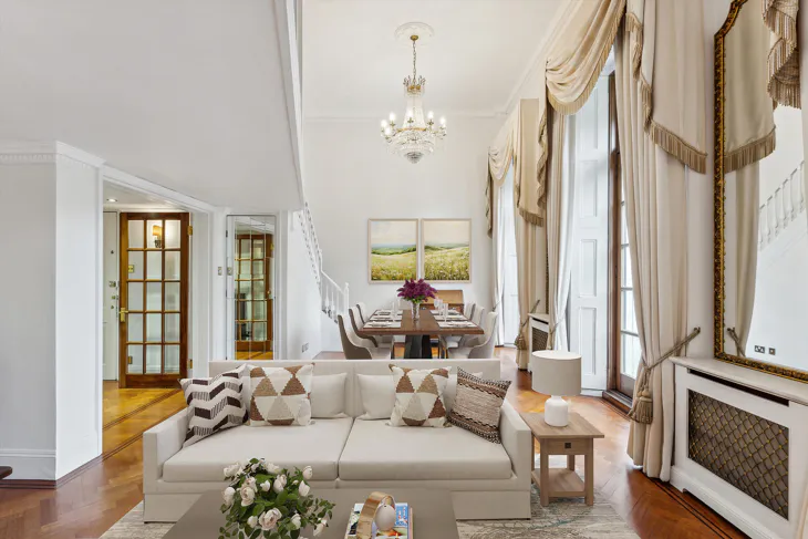 Flat Hyde Park Gardens in City of Westminster