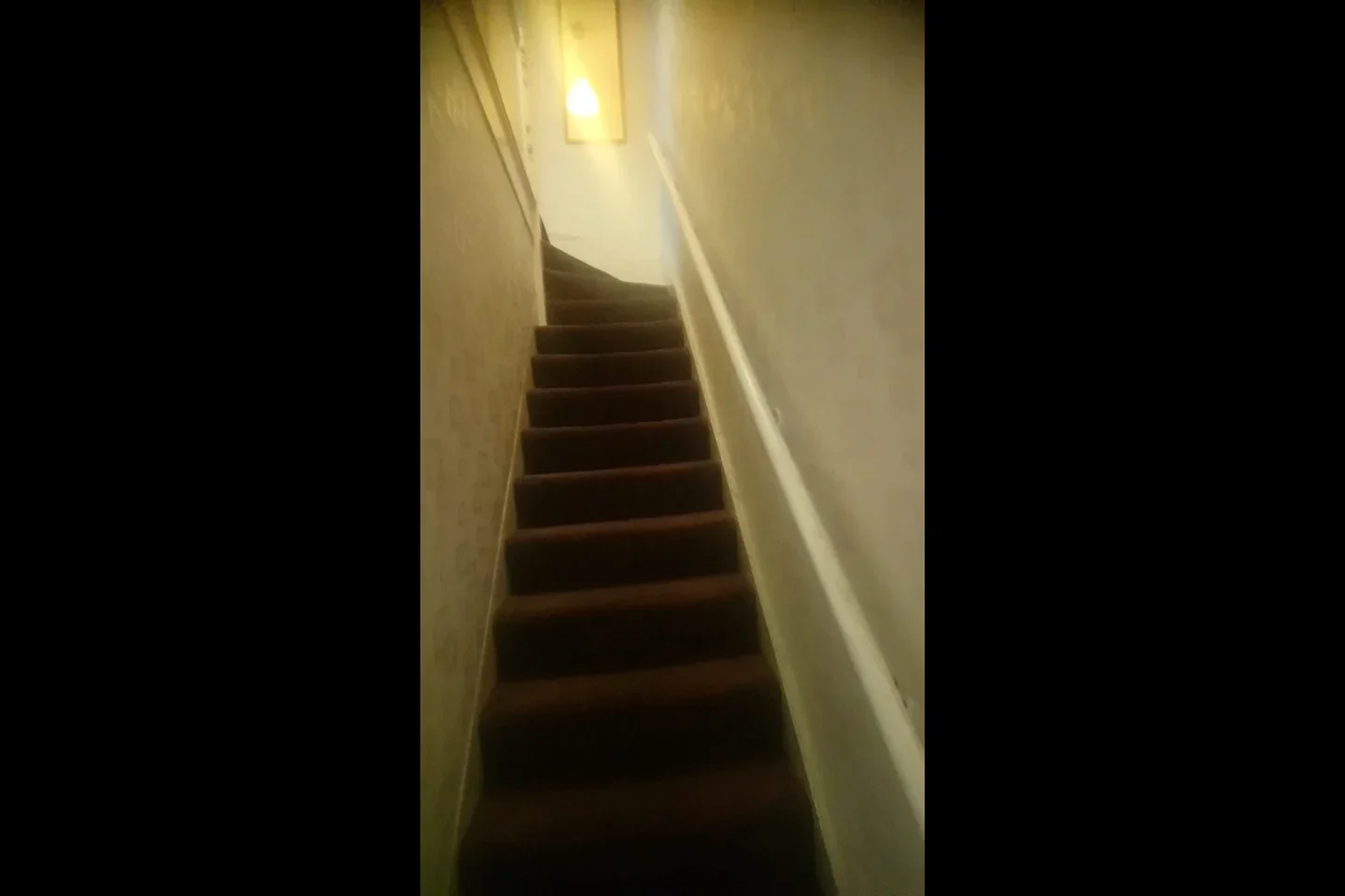 Room Wells House Road in Greater London