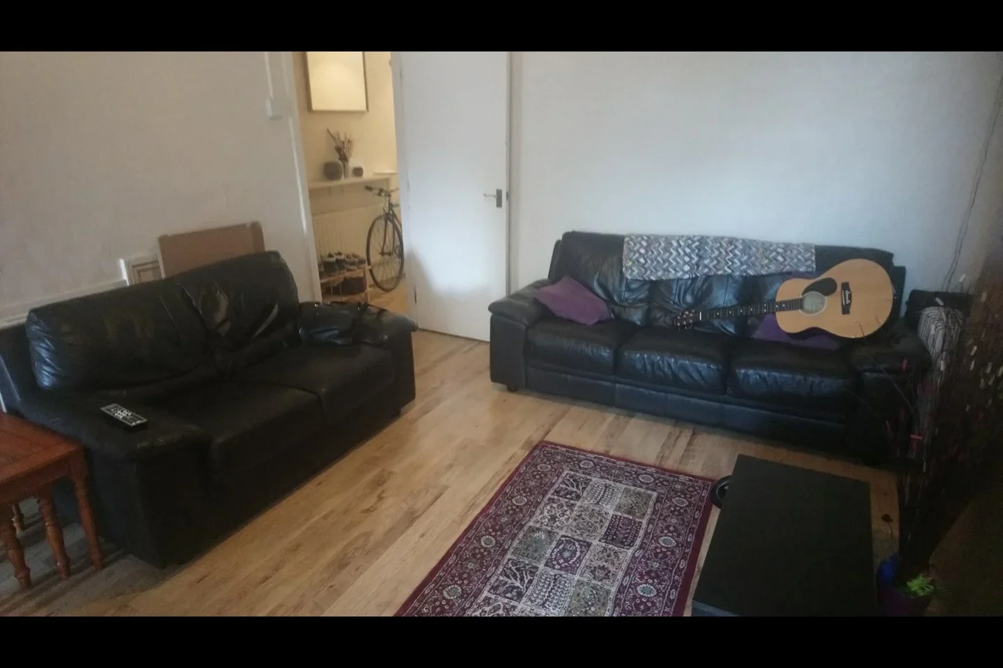 Room Wells House Road in Greater London