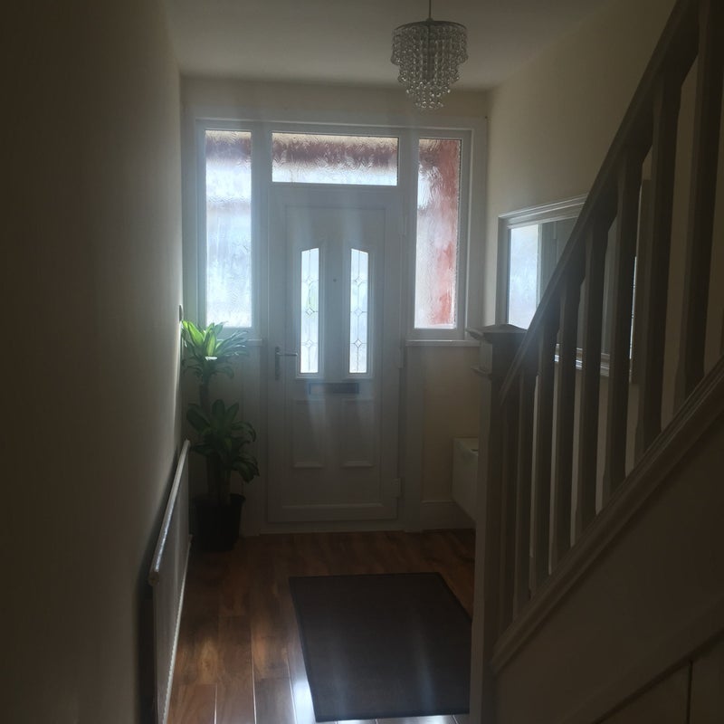 Room Sherwood Road in Greater London