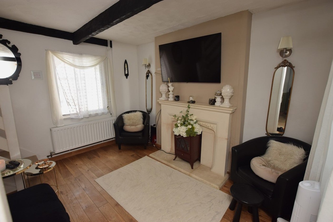 House Roscrea Terrace in Huntingdonshire