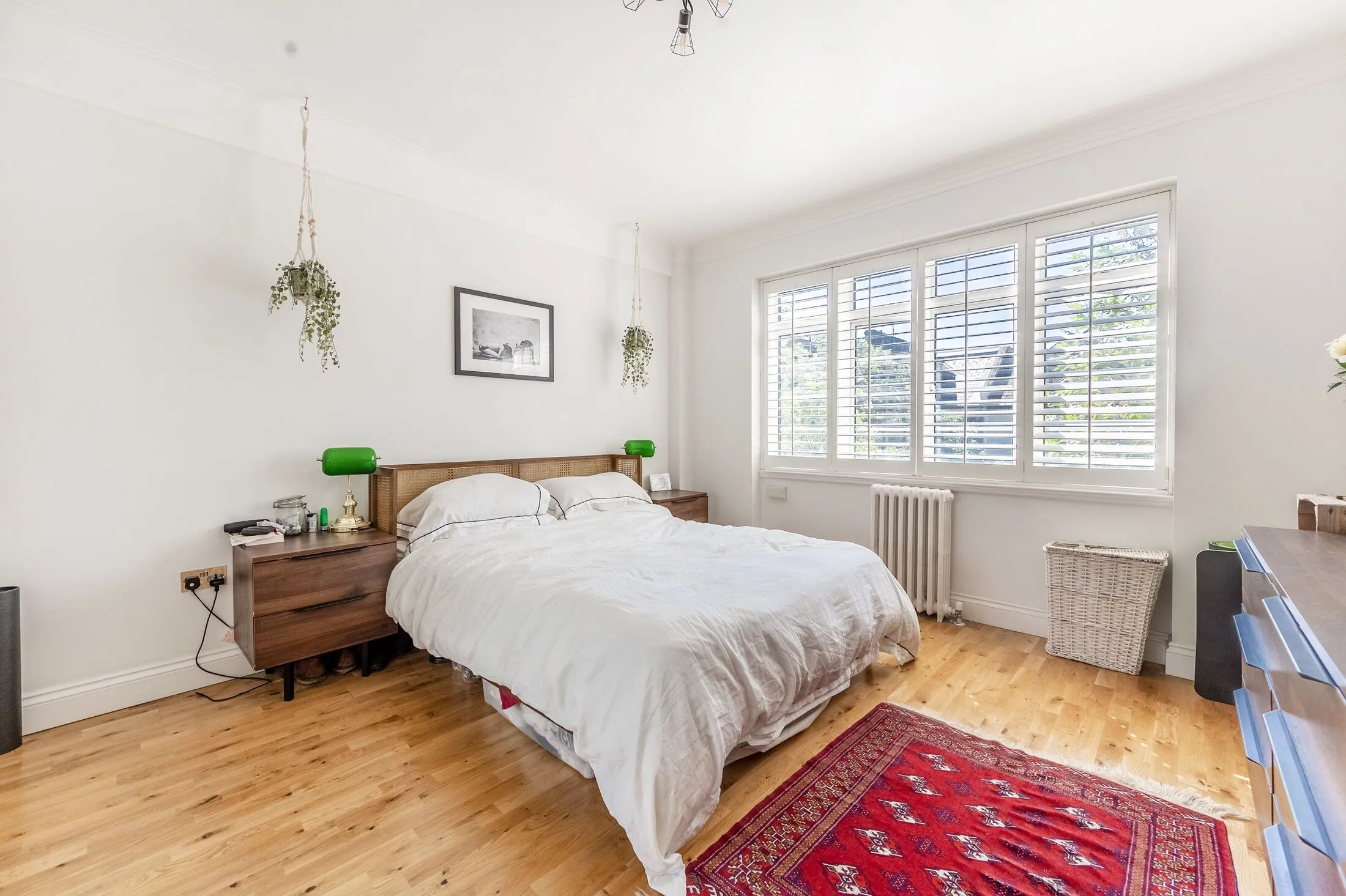 Flat Old Brompton Road in Greater London