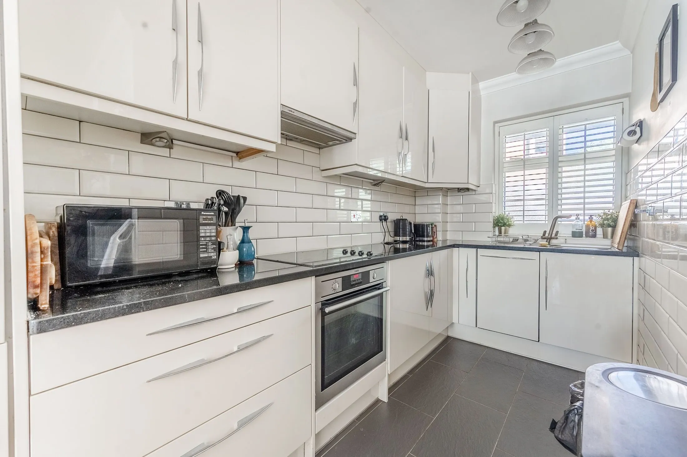 Flat Old Brompton Road in Greater London