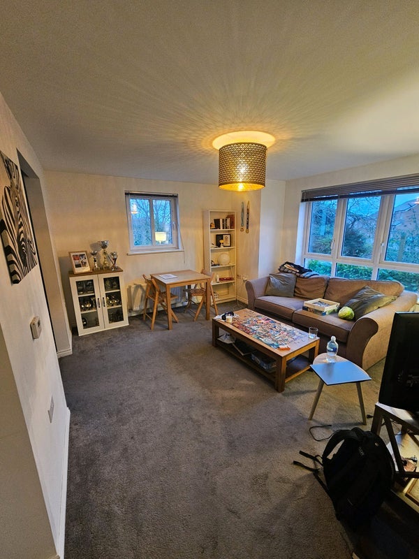 Flat Milligan Drive in City of Edinburgh