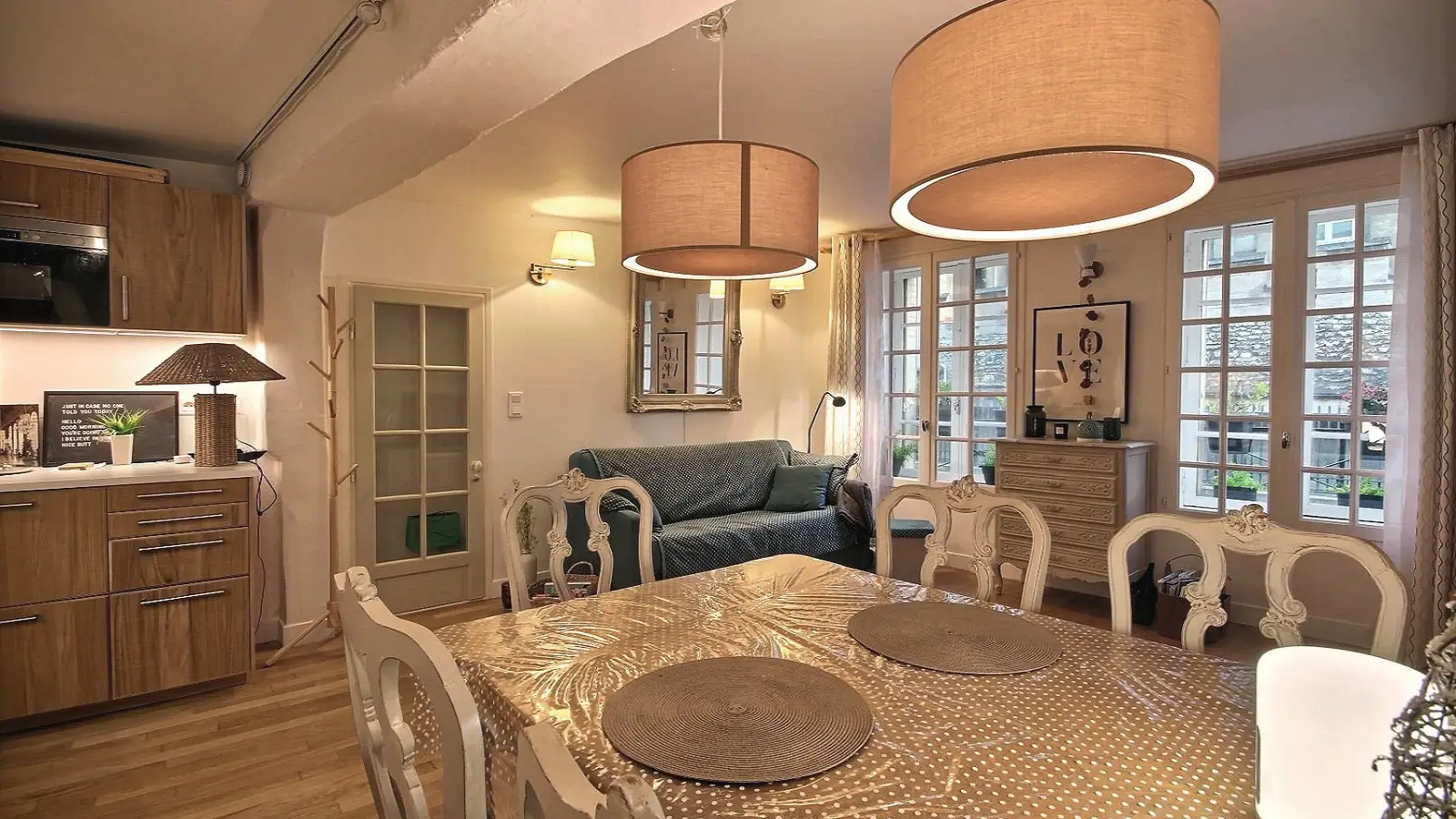 Flat Rue du Vertbois in Paris
