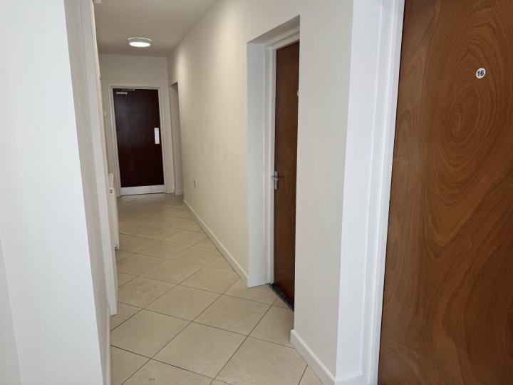 Room Hollow Way in Oxford
