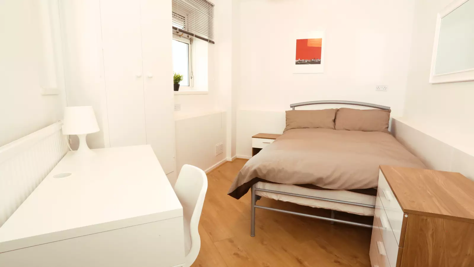 Room Blackwall Tunnel Northern Approach in Greater London