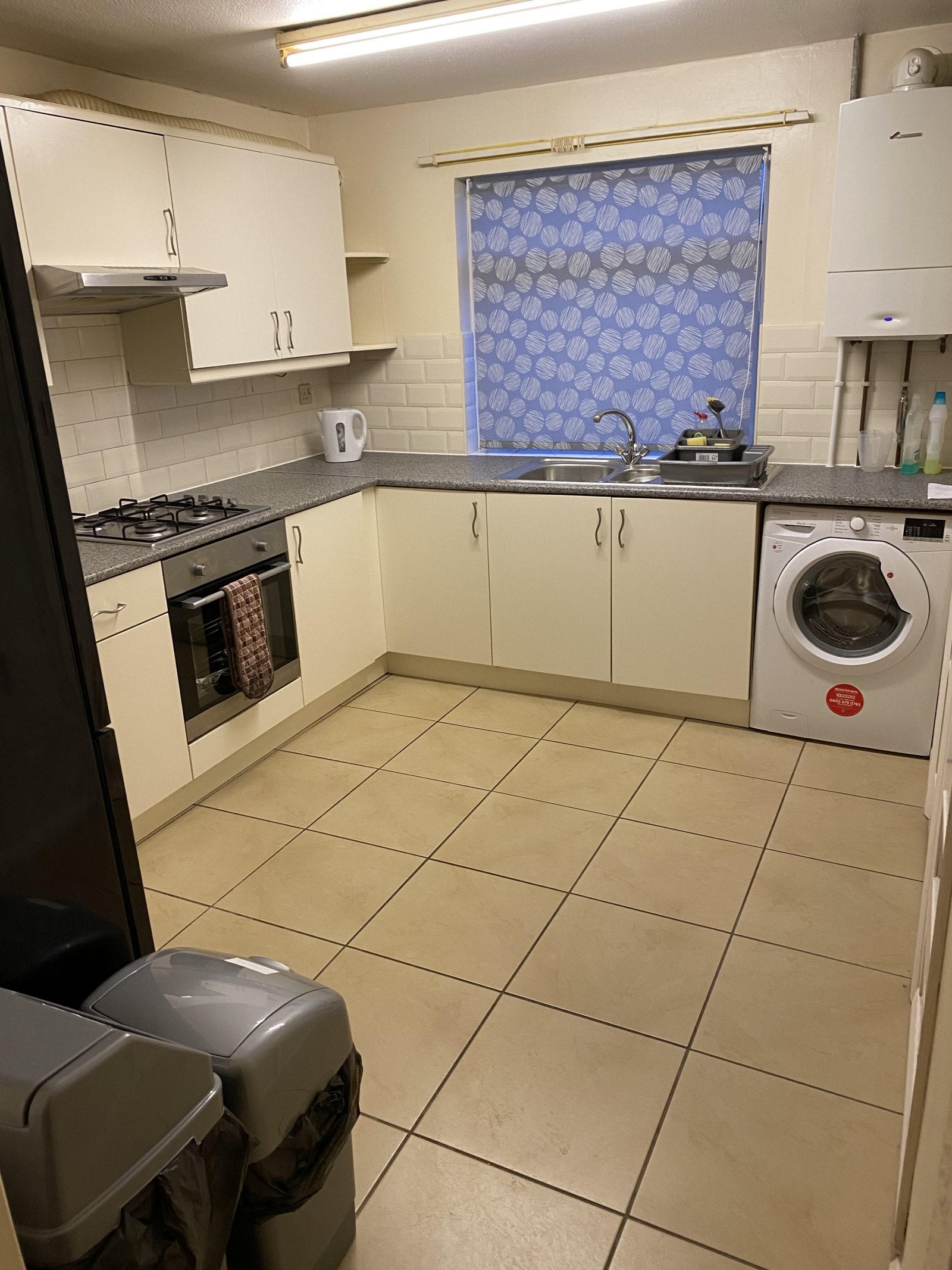 Room Copinger Close in Canterbury