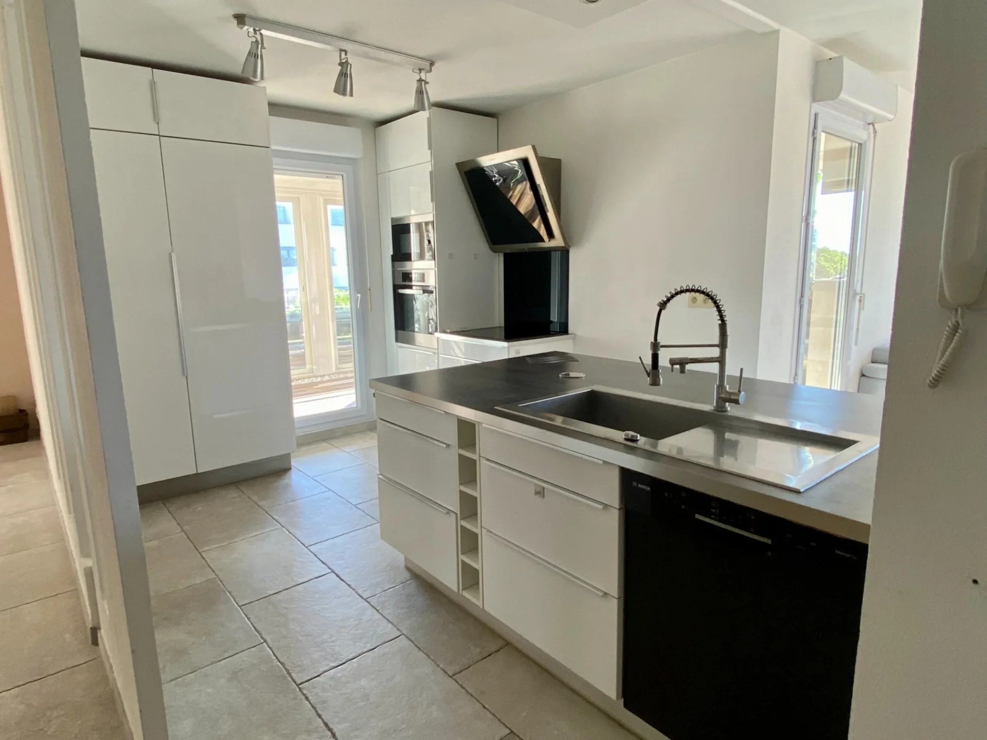 Appartement Rue Nicolas Tesla à Montpellier