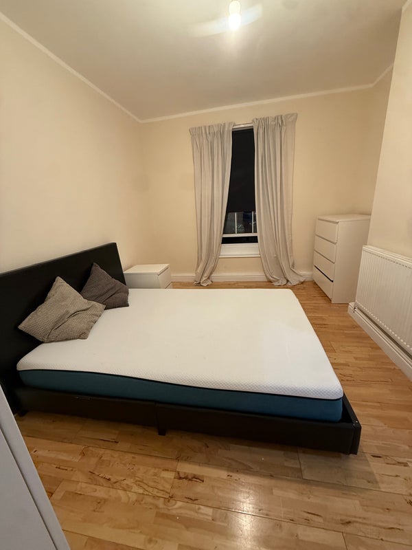 Room Evelyn Street in Greater London