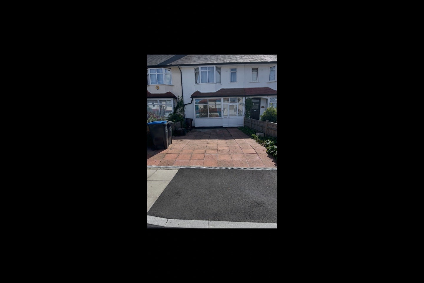 House Woodland Way in Greater London