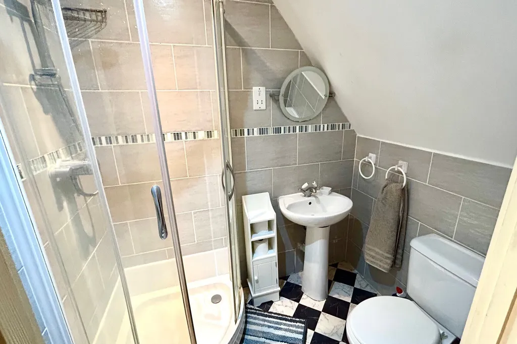 Room Foxely Place in Milton Keynes