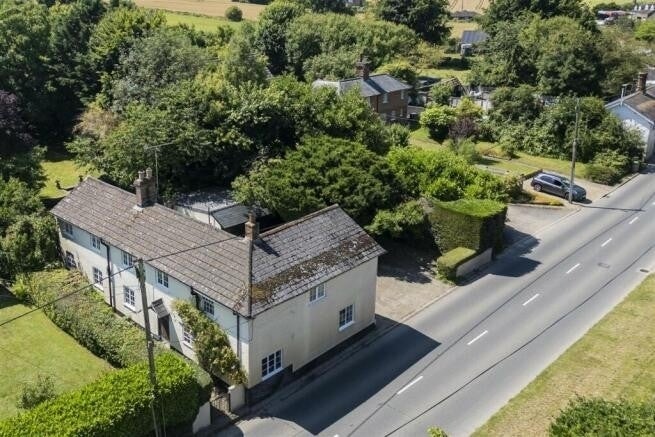 House High Street in Tilshead