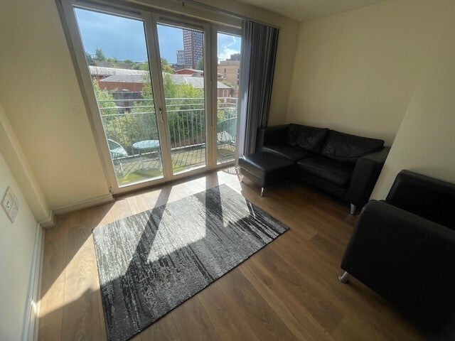 Flat Sheepcote Street in Birmingham